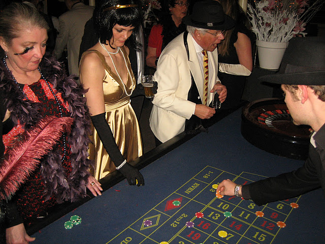 casino royale outfit theme party